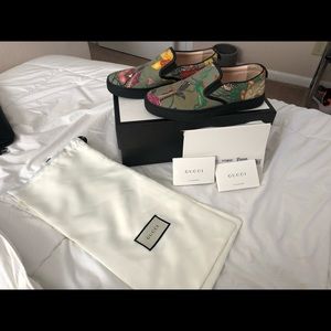 Gucci Canvas Loafers Size 9